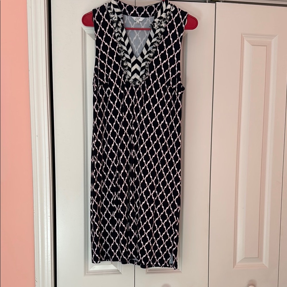 Chic Black and White Geometric Dress